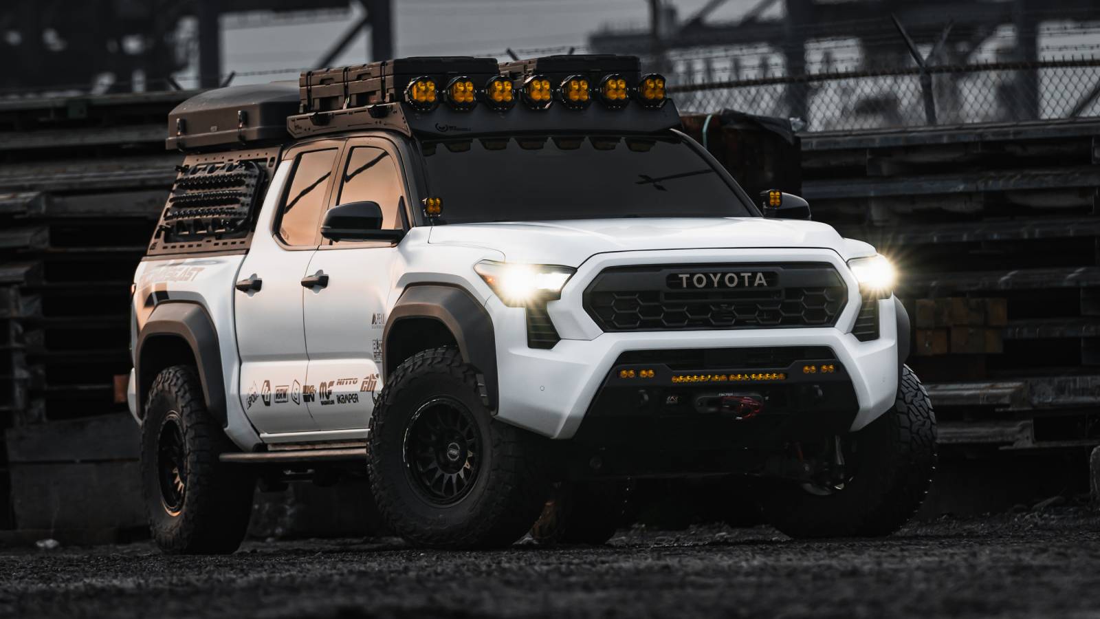 4th Gen Toyota Tacoma Throttle Response: Why Every 4th Gen Owner Should Get a Pedal Commander®