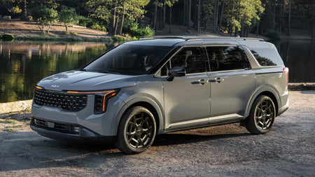 From Practical Minivan to 2027 Luxury Hybrid: Kia Carnival Evolution