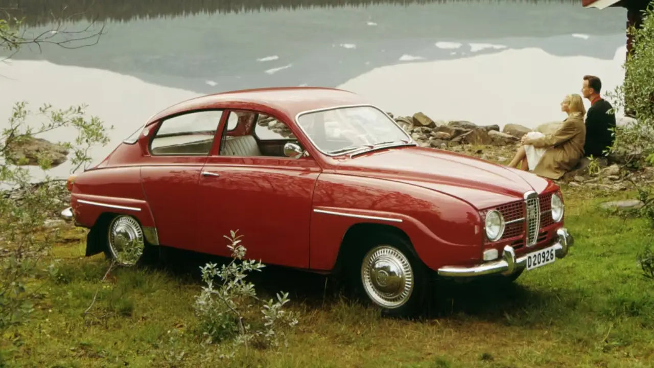 搭载V4发动机的奇特汽车：打破常规的罕见汽车实验